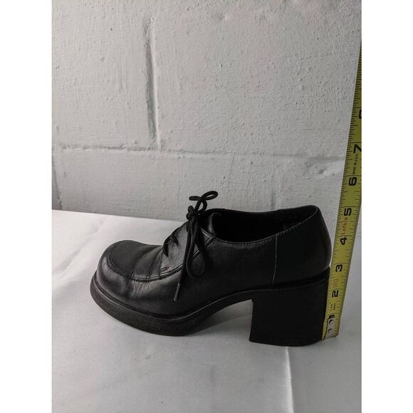 Steve Madden Y2K Steve Madden Chunky Heel Platform Lace Up Moc Toe Booties Sz 6. - Picture 9 of 10